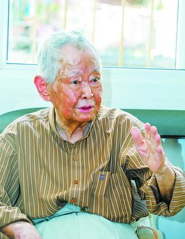 數(shù)次與死神擦肩而過 書寫驚心動魄戰(zhàn)斗場面