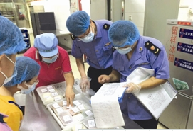 中考在即 對(duì)校園及周邊食品經(jīng)營(yíng)單位進(jìn)行全面檢查