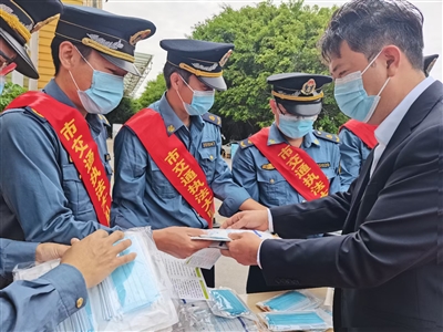石獅與廣大市民共同攜手 推進新一輪創城工作 