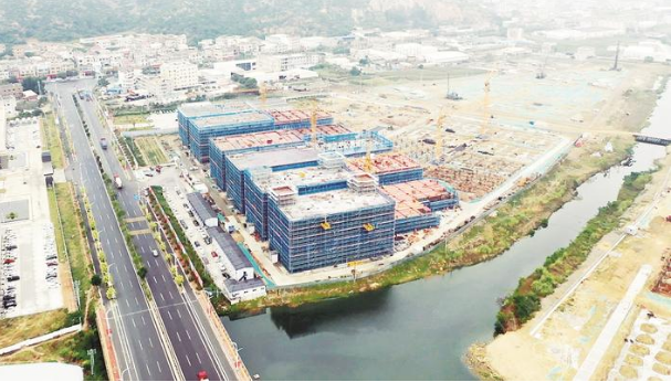 龍海推進萬洋眾創城項目 建成可容納200家企業進駐