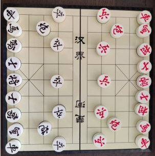 國際象棋新人王賽拉開戰幕 黃仁杰積5分暫時領跑