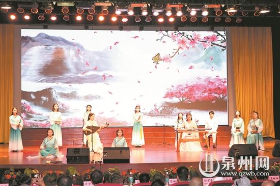精湛技藝再登母校舞臺 奉獻精彩紛呈南音藝術盛宴