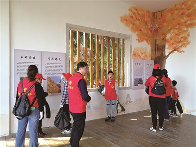 寶蓋開展大手牽小手冬游活動 了解石獅歷史發展變遷