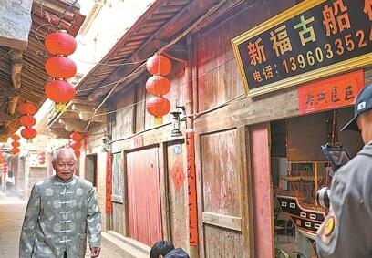 泉港年俗、年慶文化上銀屏 展示紅紅火火“泉港年”